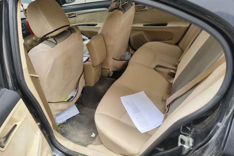 Used Roewe 350 2014 1.5L Manual Xunchi Edition
