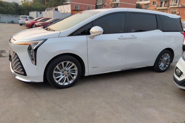 Used Buick Century 2023 2.0T Six-Seater Yinshi Edition
