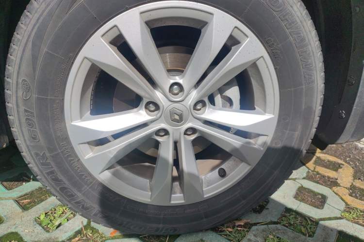 Used Renault Koleos 2018 2.0L Two-Wheel-Drive Luxury Edition