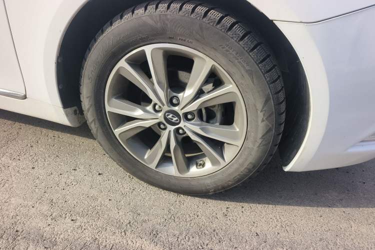 Used Hyundai Sonata 2015 Classic 2.0L Automatic Luxury Edition