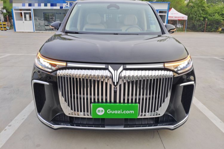 Used VOYAH Dream 2025 PHEV Four-Wheel-Drive Flagship Kunpeng Edition Front