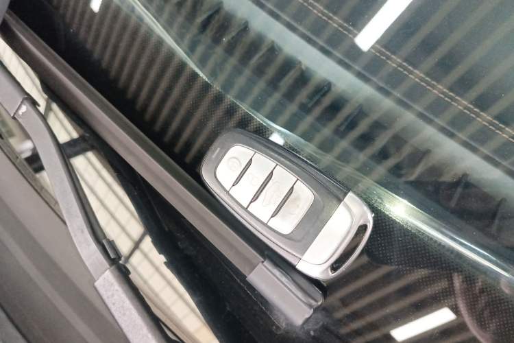 Used Hongqi H5 2019 30TD Dynamic Edition Vehicle Key