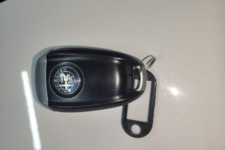 Used Alfa Romeo Stelvio 2017 2.0T 200HP Elite Edition
