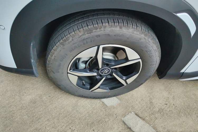 Used BYD Yuan UP 2025 Intelligent Driving Version 401 km Beyond-Range Edition