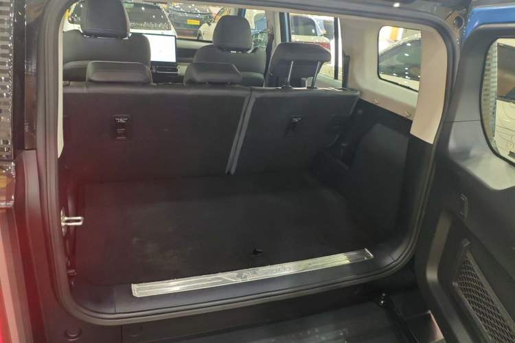 Used iCAR 03 2024 501km Two-Wheel Drive Long-Range Version Trunk