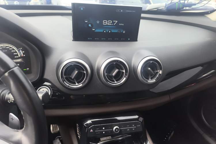 Used Wey VV7 2017 2.0T Flagship Model
