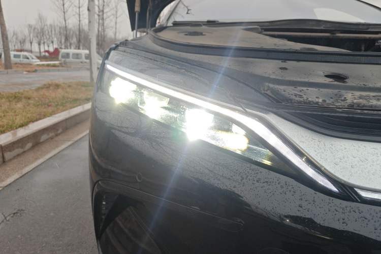 Used BYD Han 2023 EV Champion Edition 605KM Front-Drive Premium Model
