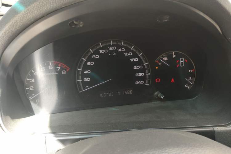 Used BYD M6 2013 2.0L Manual Comfort Edition