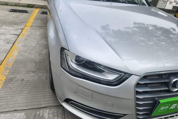 Used Audi A4L 2013 35 TFSI Automatic Comfort Model
