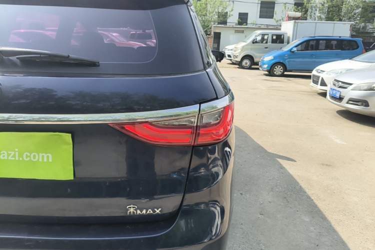 Used BYD Song MAX 2017 1.5T Automatic Smart Connect Luxury 7-Seater Right Rear Taillight