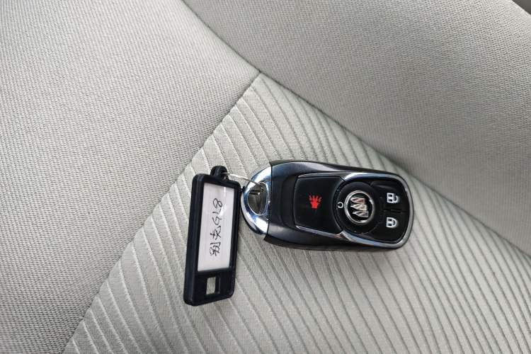 Used Buick GL8 2021 Land Cruiser Executive Class 652T Comfort Model