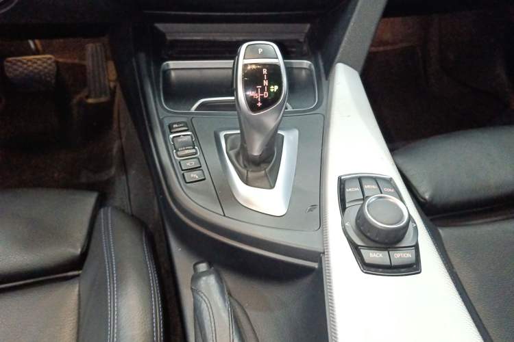 Used BMW 3 Series 2018 320i M Sport Package
