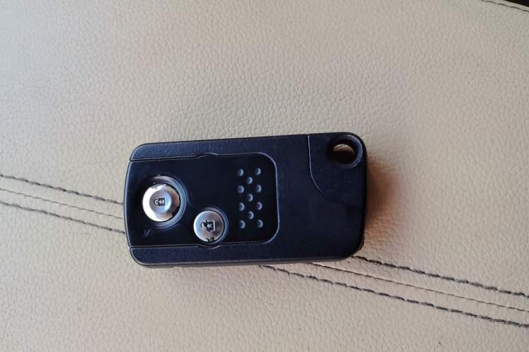 Used Honda Crosstour 2012 2.4L Luxury Edition Vehicle Key