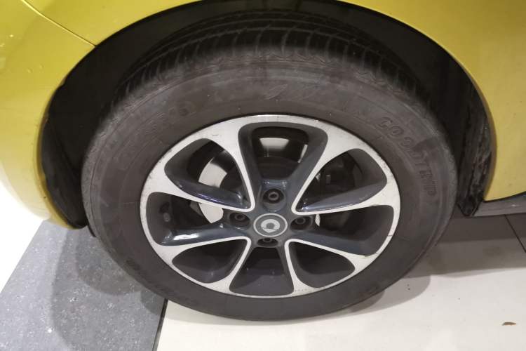 Used smart forfour 2016 1.0L 52 kW Passion Edition
