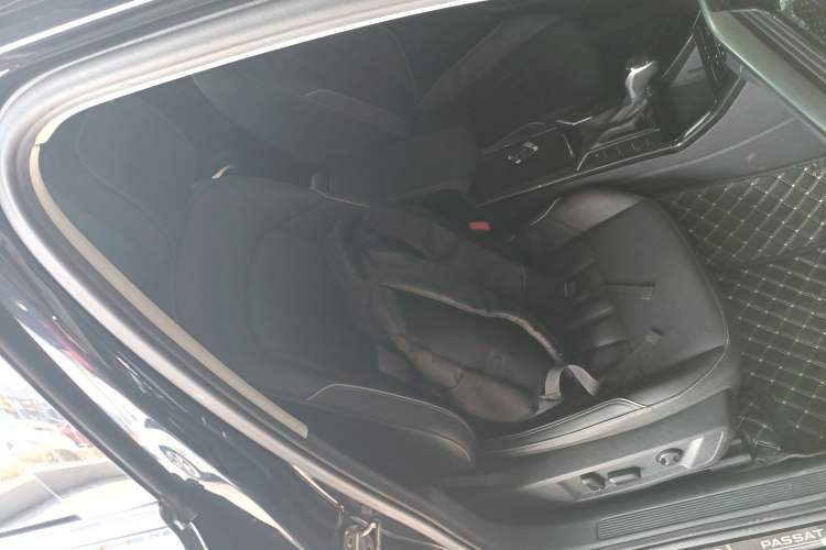 Used Volkswagen Passat 2024 380TSI Starry Dragon Edition