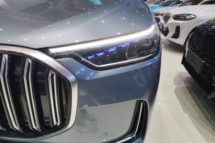 Used Chery Tiggo 9 2023 2.0T Dual-Clutch Two-Wheel Drive Luxury Edition 7 Seats
