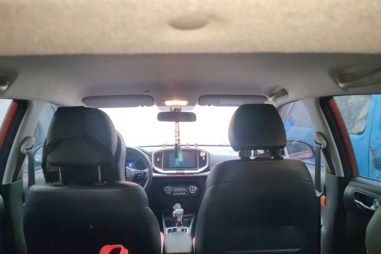 Used Kia kx1 Stonic 2019 1.4L Automatic Fun Edition China VI