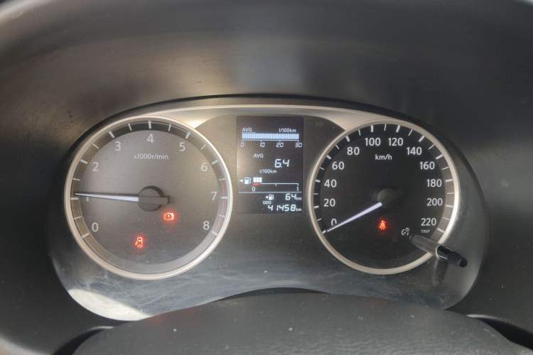 Used Nissan Kicks 2019 1.5L Manual Cool Edition