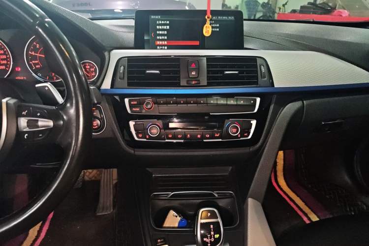 Used BMW 3 Series 2018 320i M Sport Package
