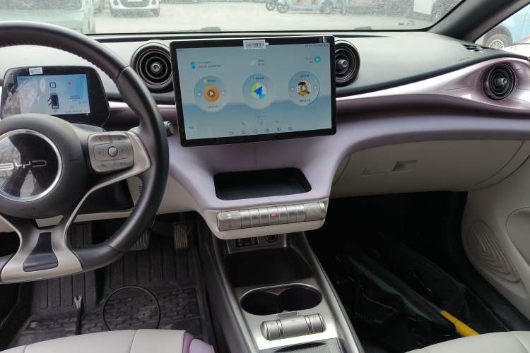 Used BYD Dolphin 2021 405 km Fashion Edition