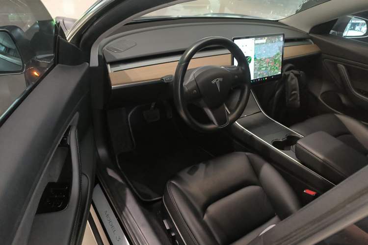 Used Tesla Model 3 2019 Long-Range Rear-Wheel-Drive Version Driver Seat