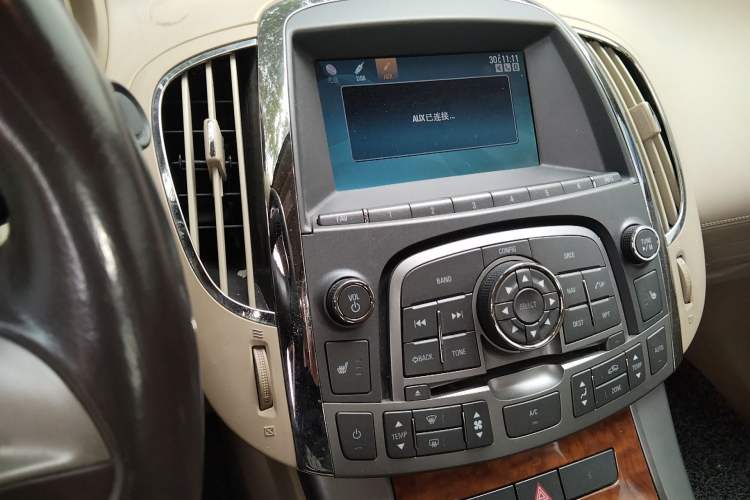 Used Buick LaCrosse 2013 2.4L SIDI Leading Comfort Version