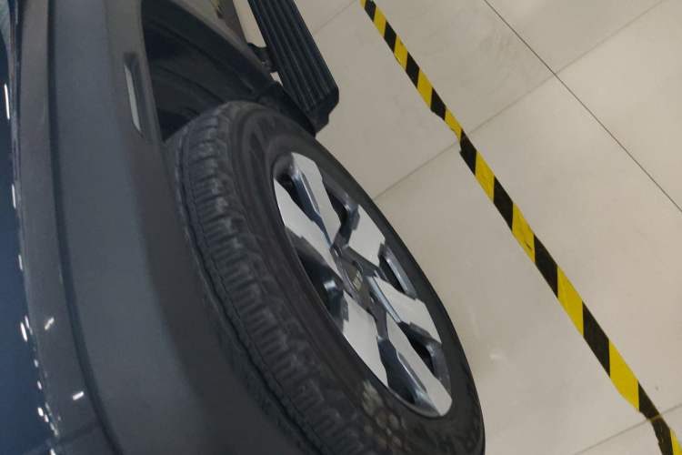 Used BAIC Off-Road BJ40 Electric Drive 2025 Advanced Edition
