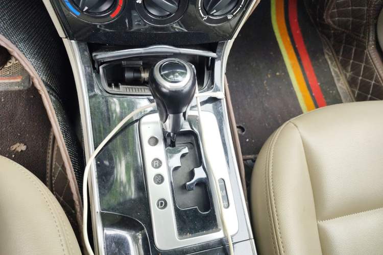 Used Mazda 6 2012 2.0L Automatic Fashion Edition Gear Lever