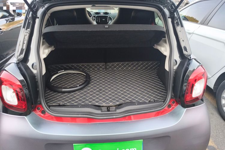 Used smart forfour 2016 0.9T 66 kW Pioneer Edition
