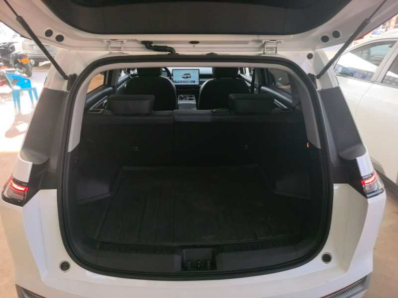 Used AION Y 2023 Plus 510 Smart Edition — 18