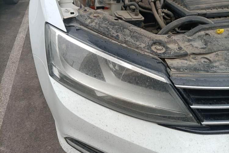 Used Volkswagen Sagitar 2018 180TSI DSG Prestige Edition Right Front Headlight