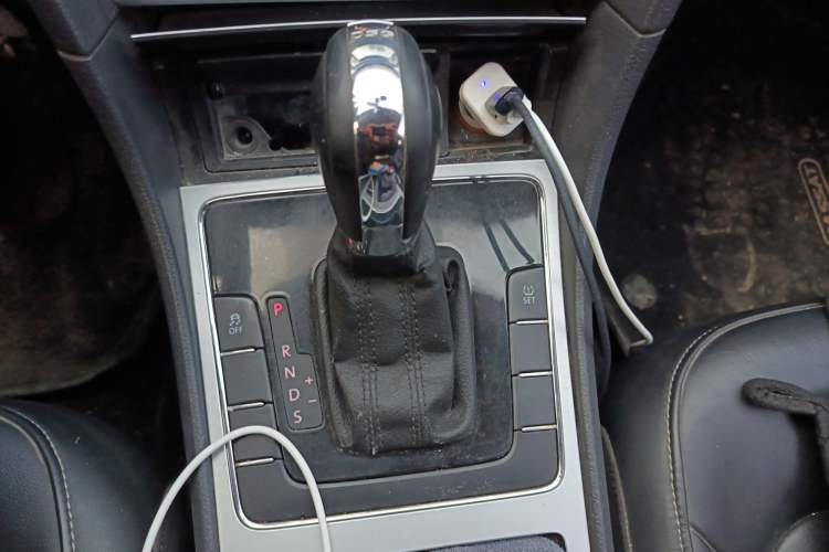 Used Volkswagen Passat 2014 1.8TSI DSG 30th Anniversary Edition
