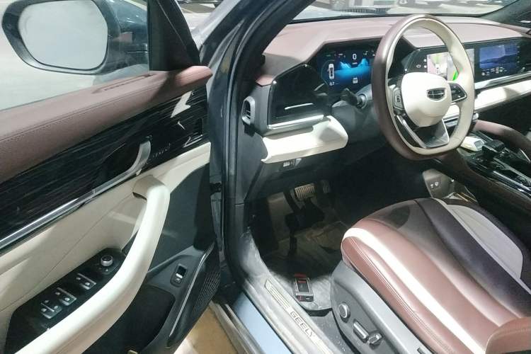 Used Geely Auto Monjaro L 2021 2.0TD DCT EVO Two-Wheel Drive Smart Luxury Version
