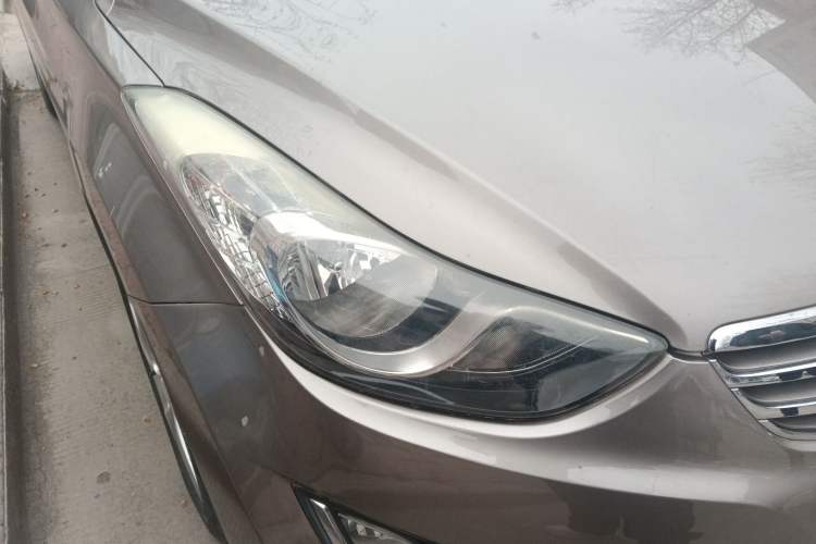 Used Hyundai Elantra (5th Generation / Langdong) 2012 1.6L Manual Leading Model