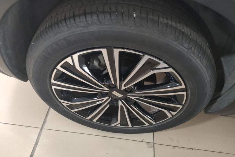 Used Geely Galaxy Galaxy Xingjian 7 EM-i 2025 120km Flagship Edition