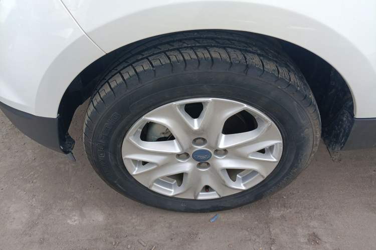 Used Ford EcoSport 2018 1.5L Manual Jingyi Model Left Front Wheel Hub