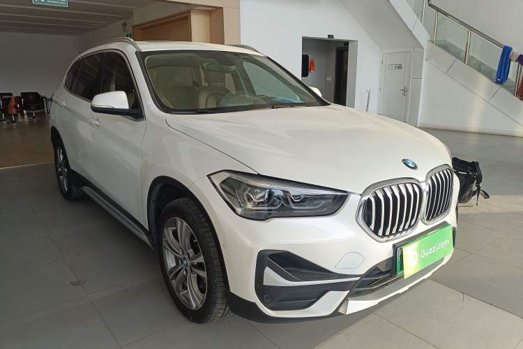 Used BMW X1 New Energy 2020 xDrive30Le Premium Edition Front Right 45 Deg
