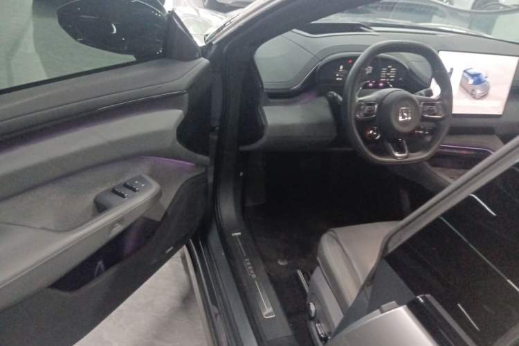 Used Zeekr 001 2024 WE Edition 95 kWh All-Wheel Drive Driver Seat