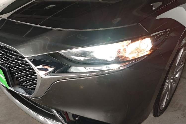 Used Mazda 3 Axela 2020 2.0L Automatic Zhiya Edition
