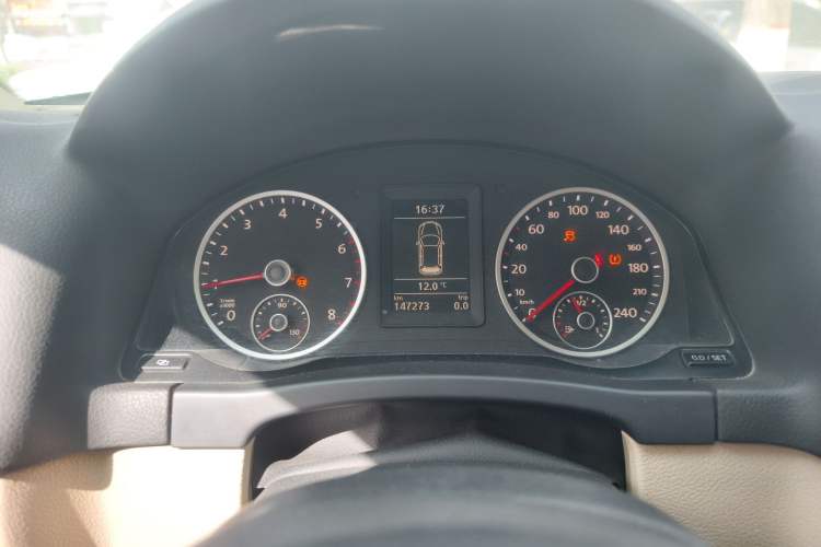 Used Volkswagen Tiguan 2010 1.8 TSI Manual Two-Wheel Drive Urban Edition
