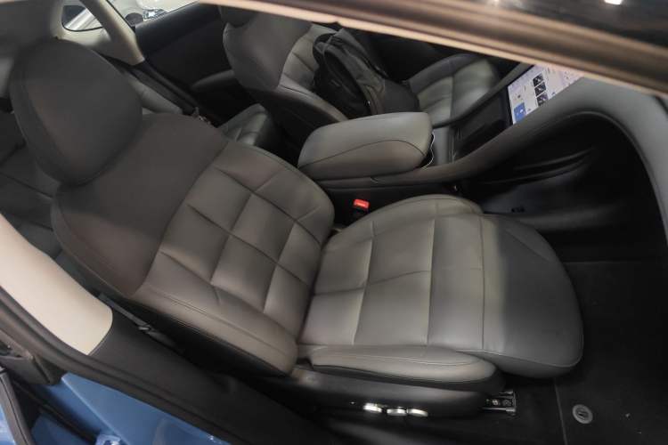 Used IM LS6 2025 Ultra-Powerful Lingxi Intelligent Enjoyment Edition Right Front Seat