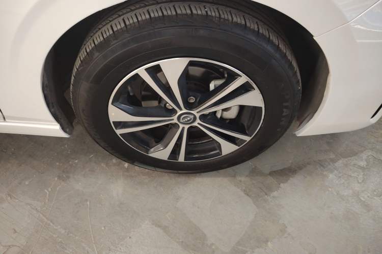 Used Nissan Sylphy 2023 Revised 1.6L CVT Enjoyment Edition
