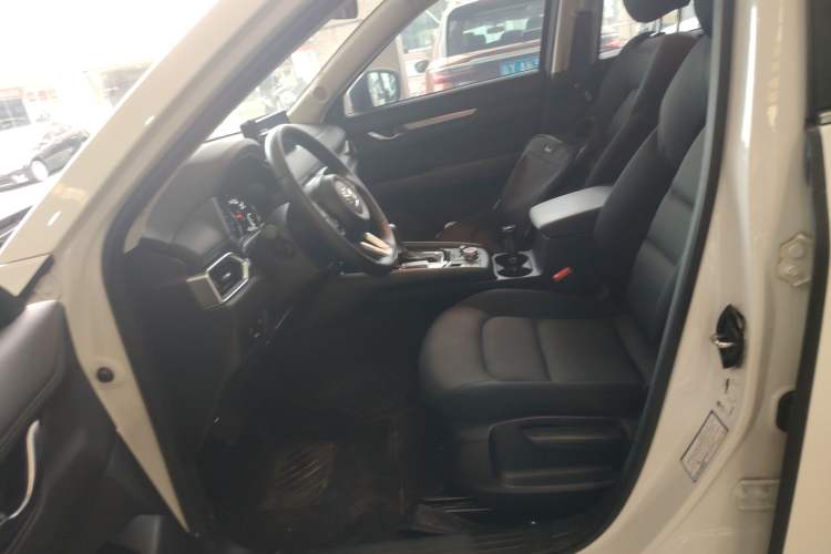 Used Mazda CX-5 2024 2.0L Automatic Two-Wheel Drive ZhiShang Version