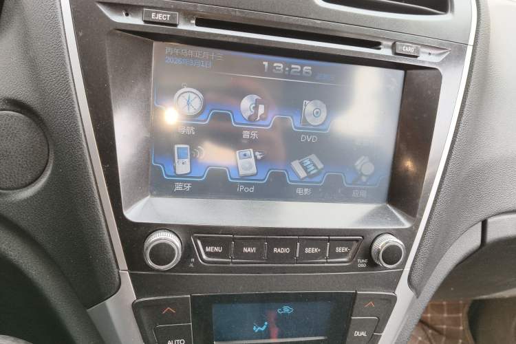 Used GAC Trumpchi GS5 2012 2.0L Manual Two-Wheel Drive Elite Edition
