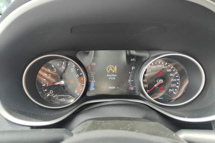 Used Jeep Compass 2017 200T Automatic Family Edition Instrument Cluster