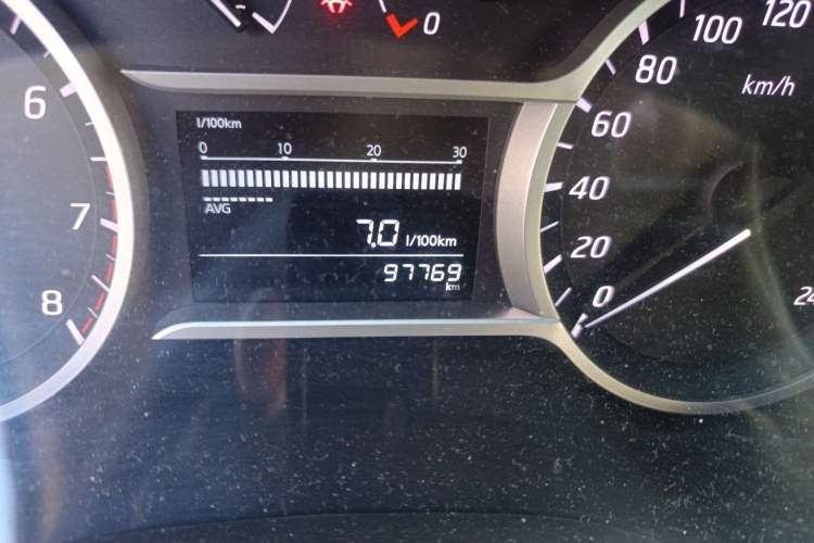 Used Nissan Lannia 2016 1.6L Manual Cool Edition