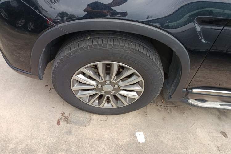 Used Haval H6 2019 Sport Edition 1.5T Automatic Two-Wheel Drive Elite Model China VI Left Front Wheel Hub