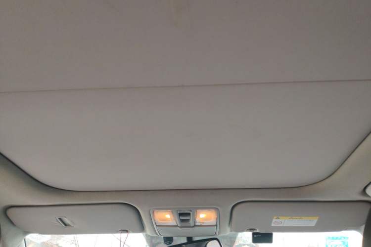 Used Hyundai ix25 2015 2.0L Automatic Two-Wheel Drive Intelligent GLS