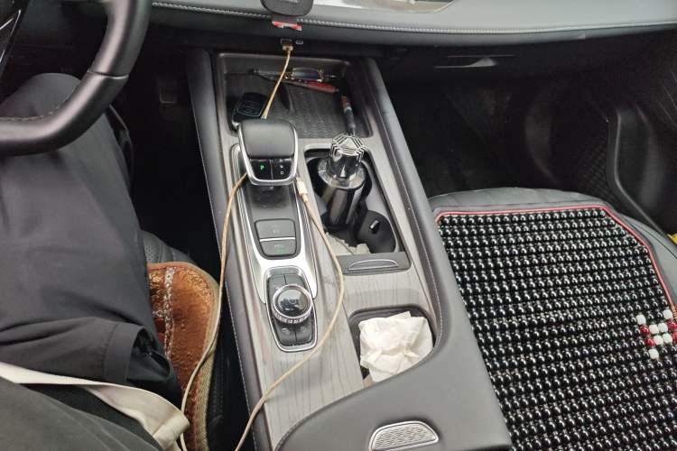 Used Chery Fengyun A8 2024 127 Long-Range Version Comfort Edition Gear Lever