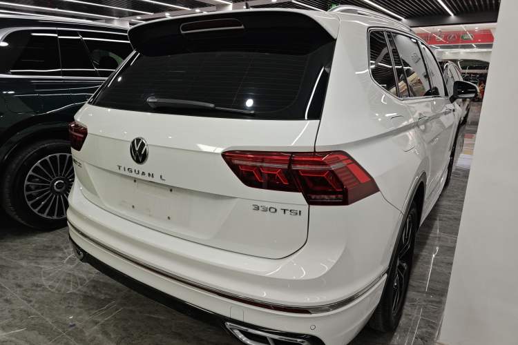 Used Volkswagen Tiguan L 2023 330TSI Automatic Two-Wheel Drive R-Line Enjoyment Edition
